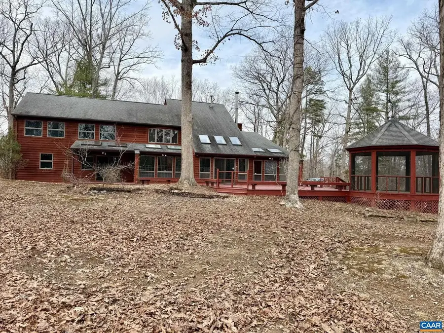 670 Baber Ln, Scottsville, VA 24590 - #3