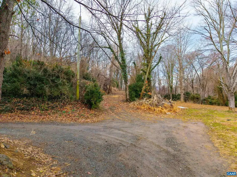 5368 Lackey Ln, Covesville, VA 22931 - #2