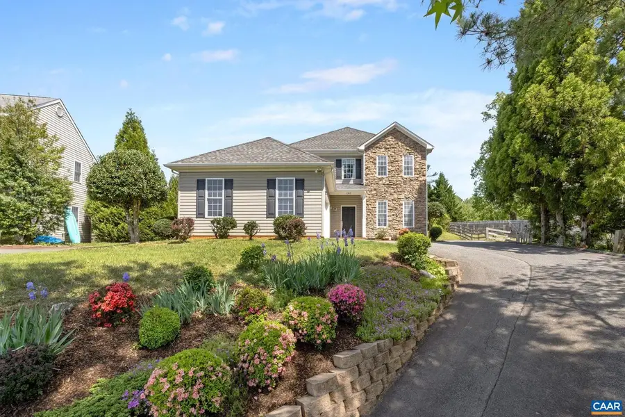 1365 Amber Ridge Rd, Charlottesville, VA 22901 - #2