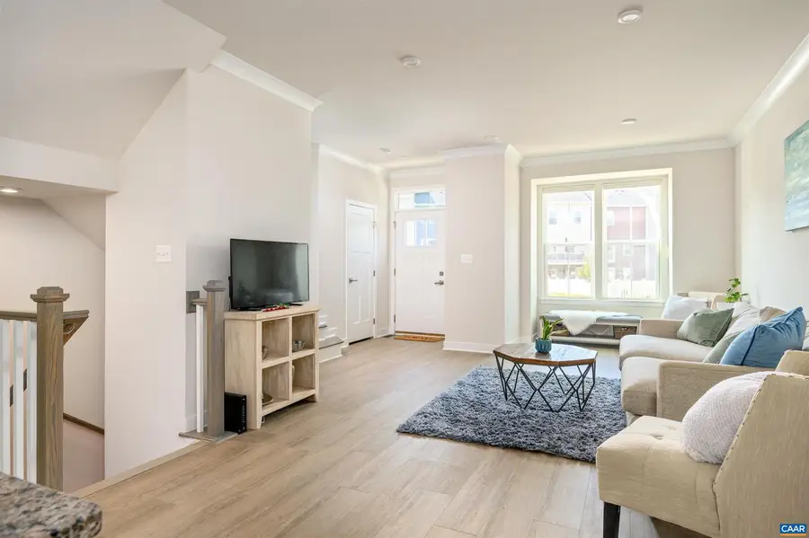 1942 Lois Ln, Charlottesville, VA 22911 - #2