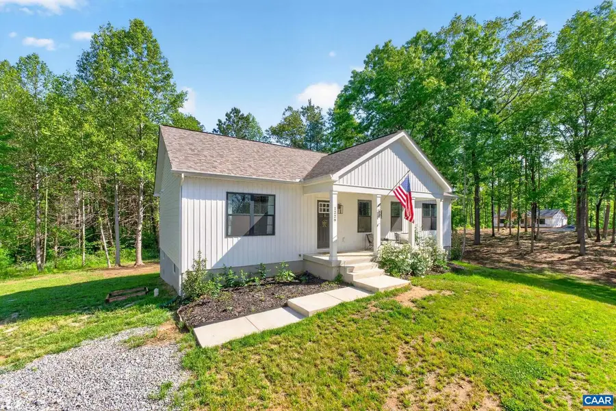 1229 Peach Grove Rd, Louisa, VA 23093 - #3
