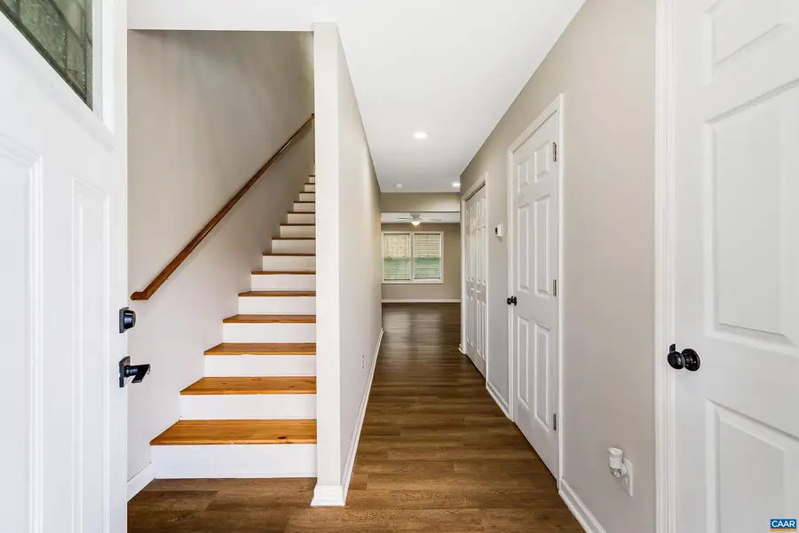 2511 Chesapeake St, Staunton, VA 24401 - #3