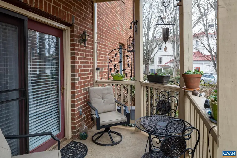 1325 Branchlands Dr #e, Charlottesville, VA 22901 - #3