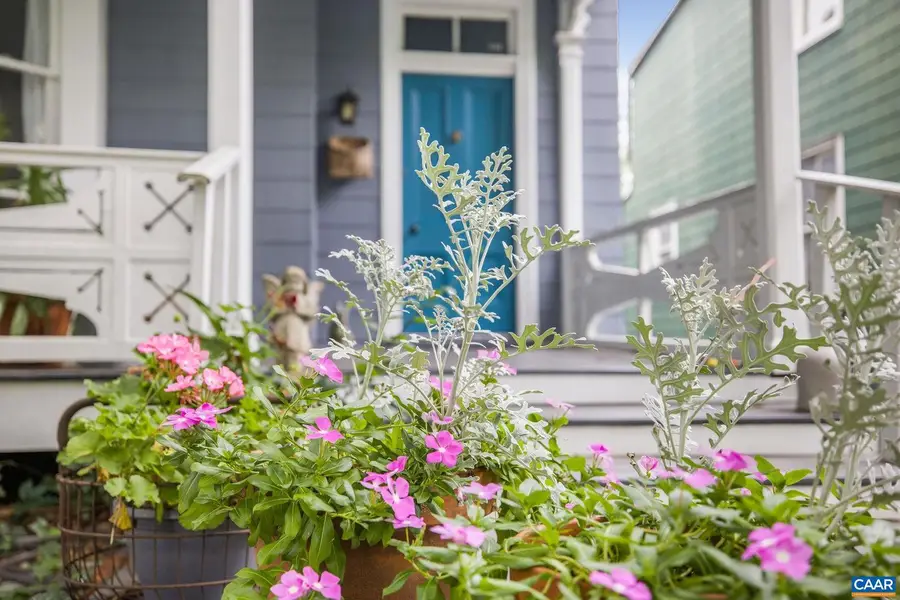 518 N 1st St, Charlottesville, VA 22902 - #3