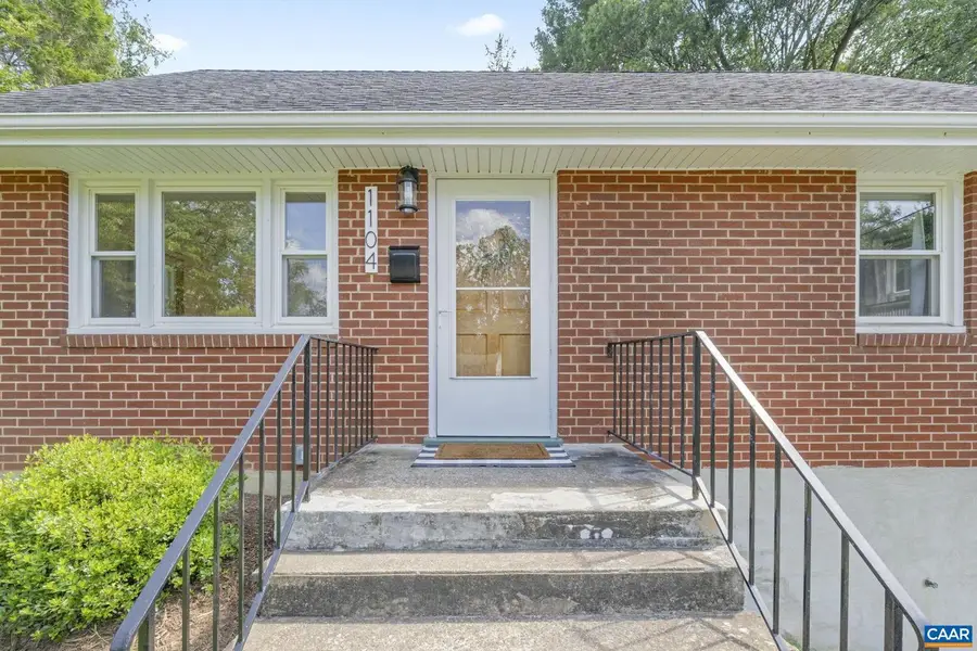 1104 Forest Hills Ave, Charlottesville, VA 22903 - #3
