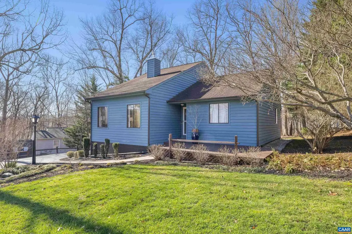 5485 Jamestown Ct, Crozet, VA 22932 - #1