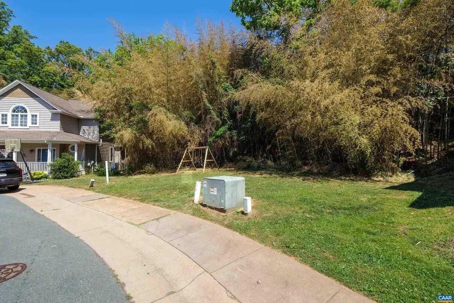 123 And 125 Roys Pl #13 And 14, Charlottesville, VA 22902 - #2