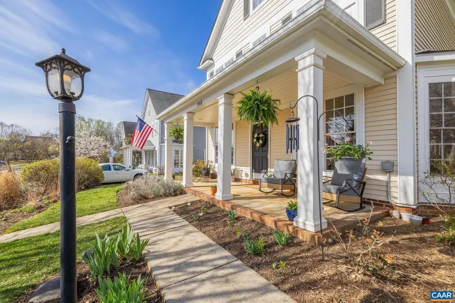 5518 Hill Top St, Crozet, VA 22932 - #2