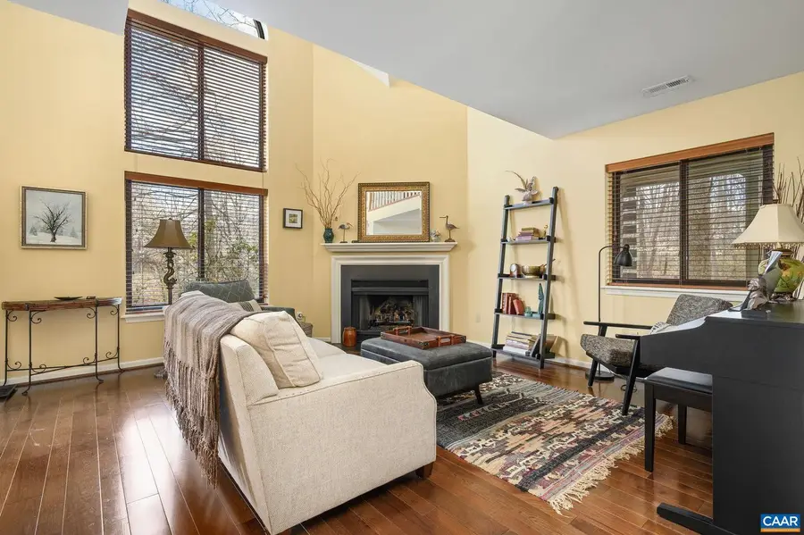 1688 Stoney Creek Dr, Charlottesville, VA 22902 - #3