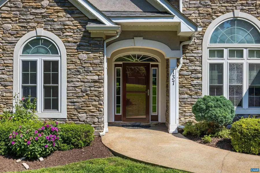 137 Diamond Ct, Harrisonburg, VA 22801 - #3
