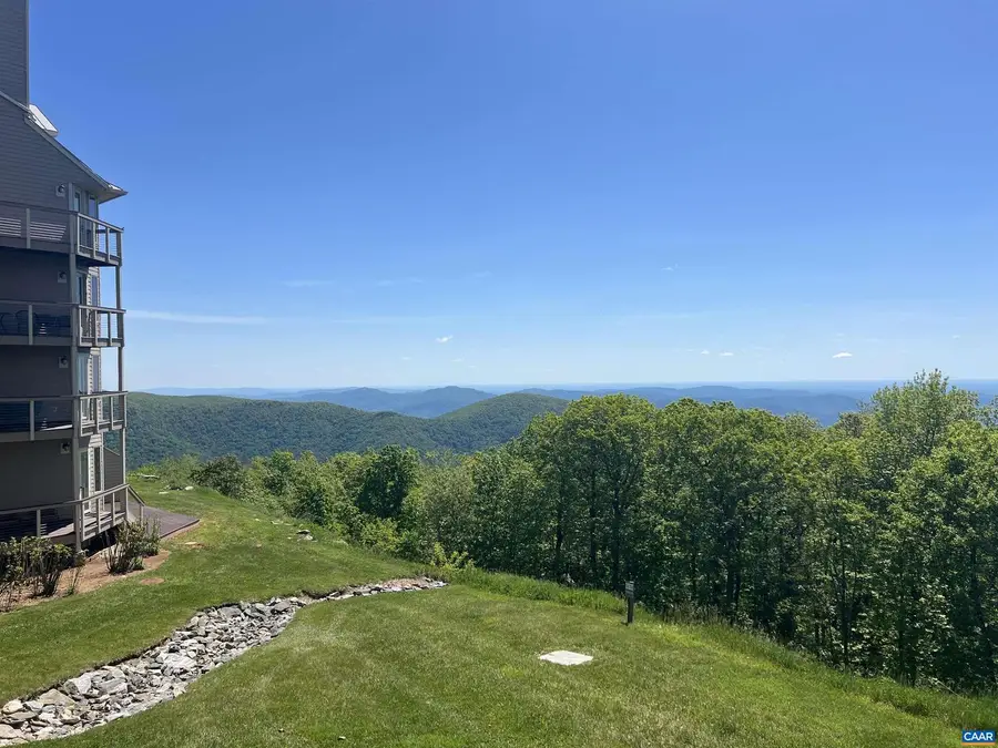 1808 High Ridge Ct Condos, Wintergreen Resort, VA 22967 - #3