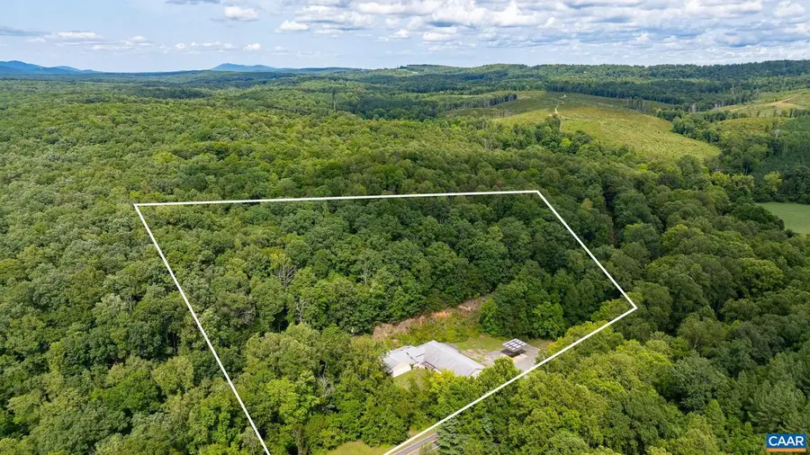 4952 Irish Rd, Schuyler, VA 22969 - #2