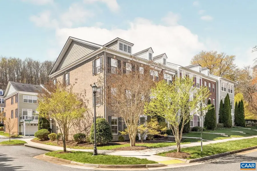 506 Tulip Tree Ct, Charlottesville, VA 22903 - #2