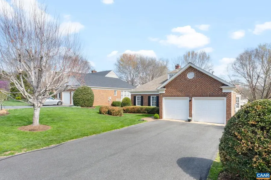 1563 Heathrow Ln, Keswick, VA 22947 - #2