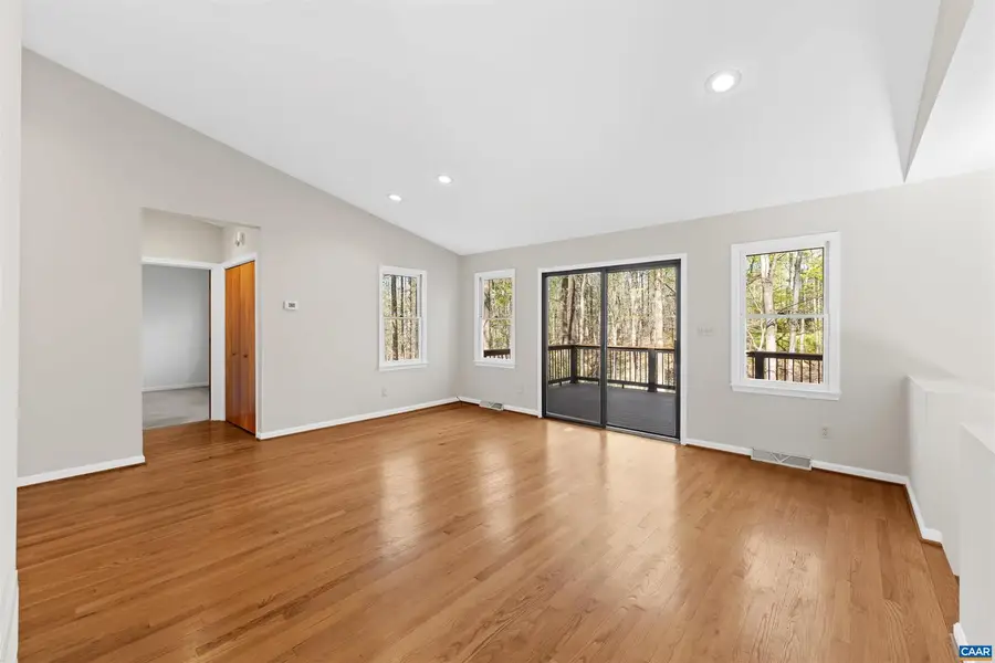 640 Big Oak Rd, Charlottesville, VA 22903 - #3