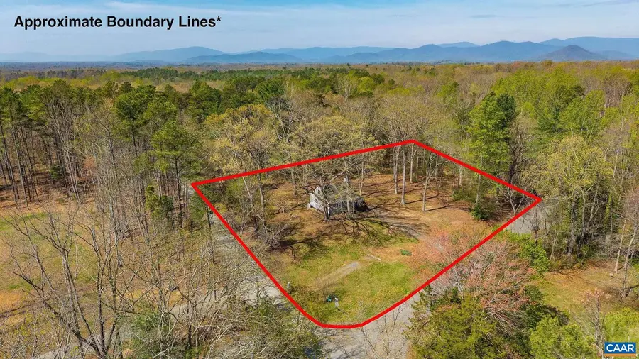 375 Fence Rd, Earlysville, VA 22936 - #2