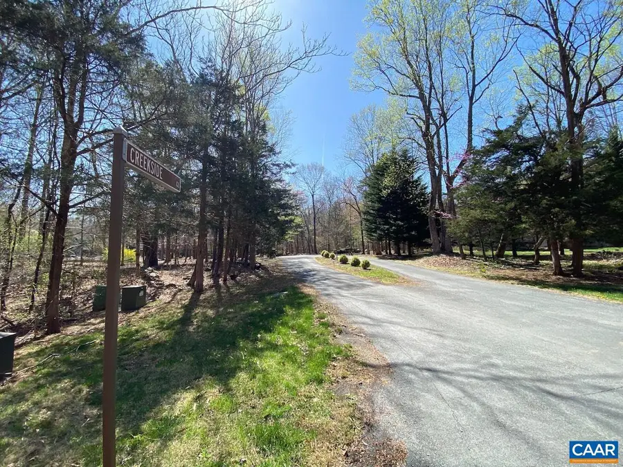 38 Creekside Cl, Nellysford, VA 22958 - #3