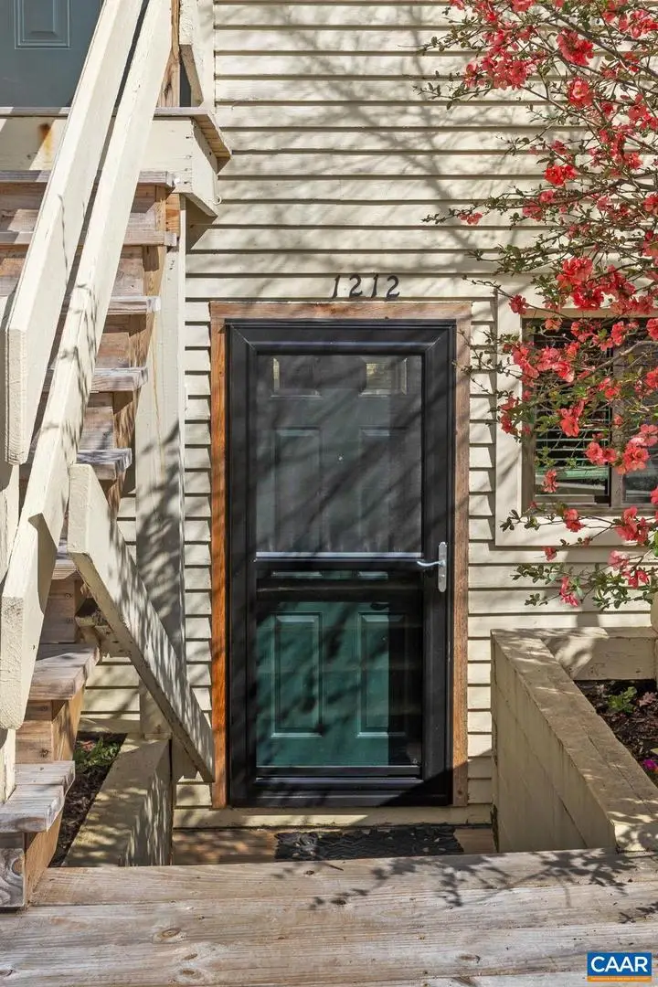 1212 Chatham Rdg, Charlottesville, VA 22901 - #3