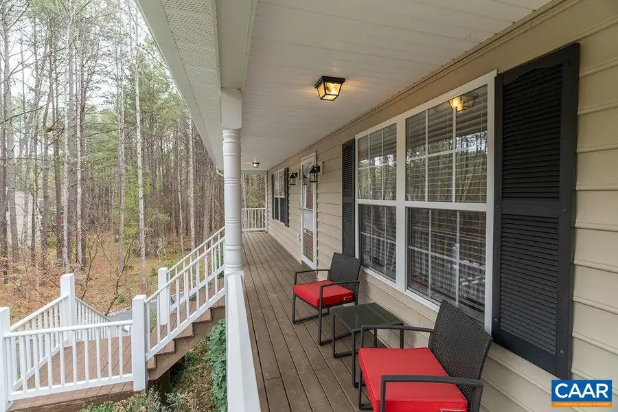 246 White Cedar Rd, Barboursville, VA 22923 - #2