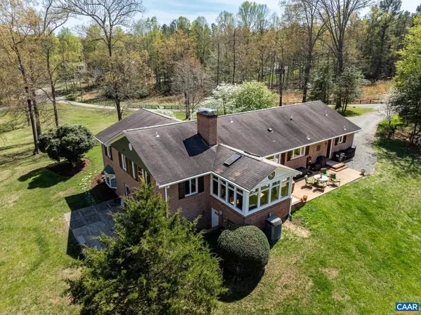 3005 Sarah Dr, CHARLOTTESVILLE, VA 22911