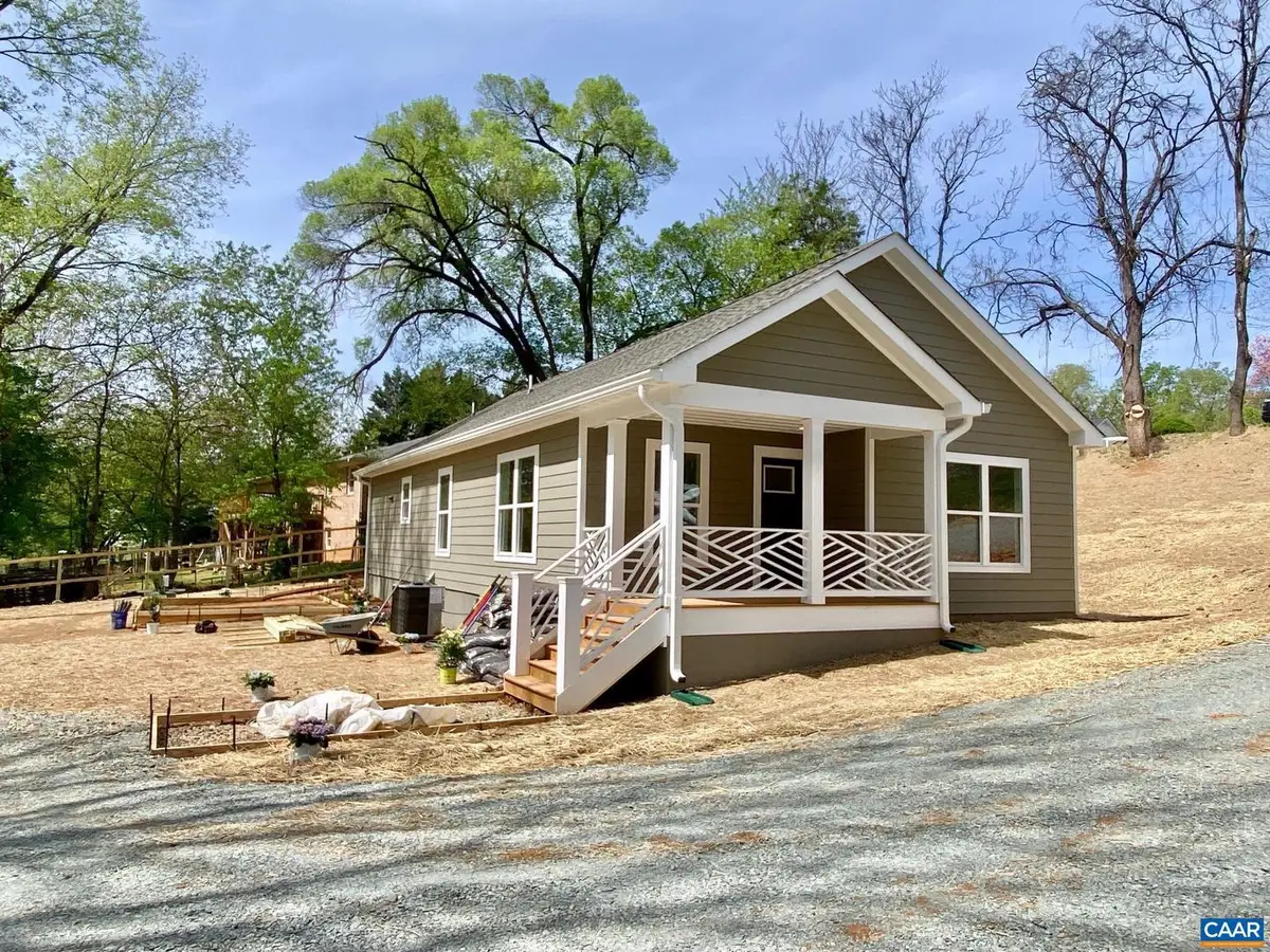 108 Bollingbrook Dr, Charlottesville, VA 22911 - #1