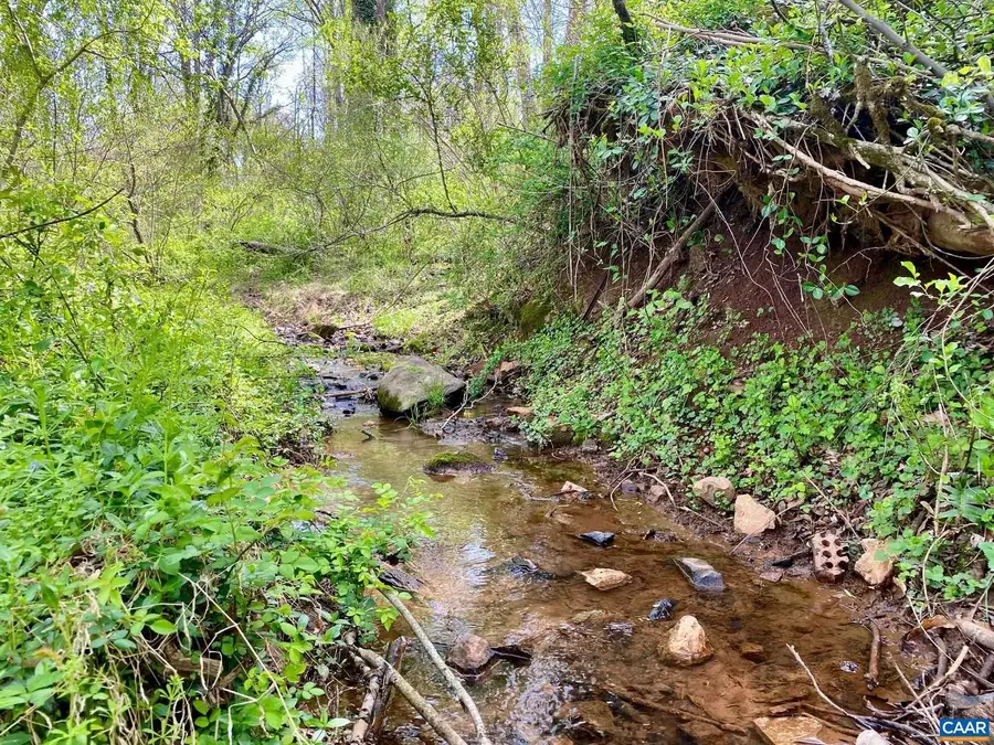 108 Bollingbrook Dr, Charlottesville, VA 22911 - #2