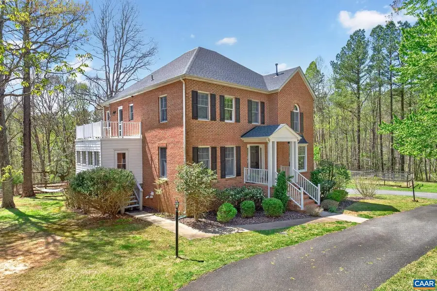 7087 Dick Woods Rd, Afton, VA 22920 - #2