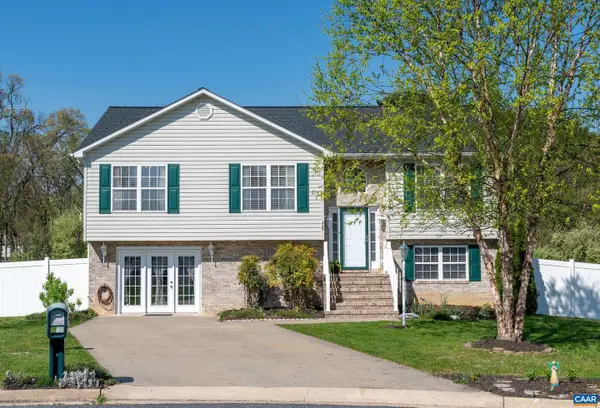 225 Mayfield Ln, WAYNESBORO, VA 22980