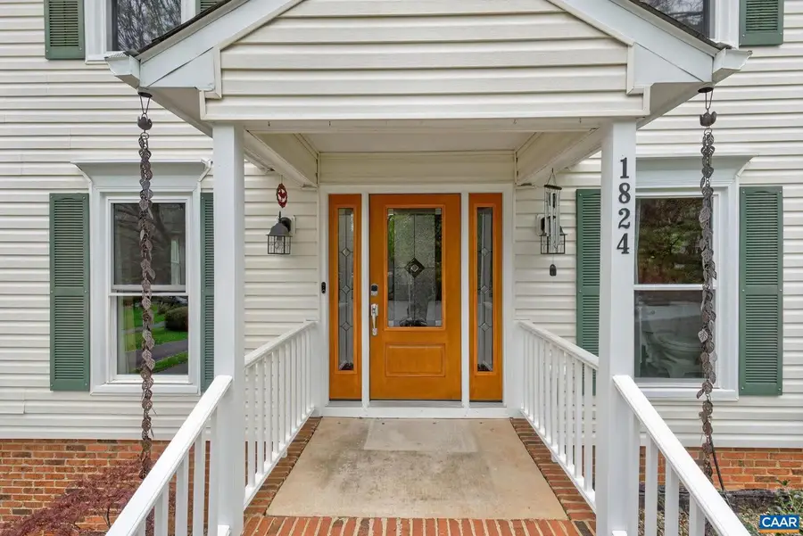 1824 Amberfield Dr, Charlottesville, VA 22911 - #3