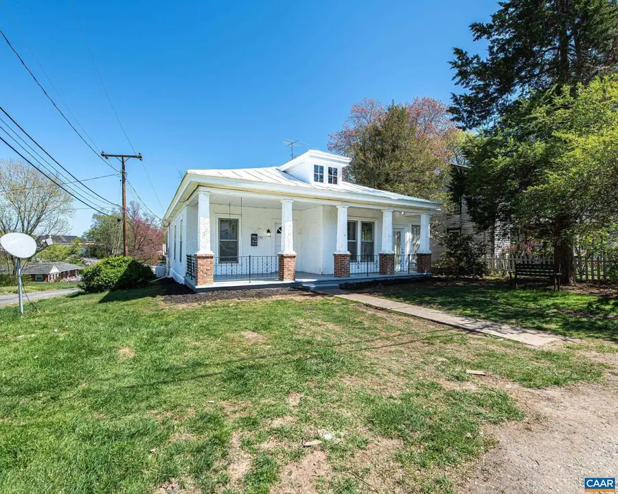 125 South St, Louisa, VA 23093 - #2