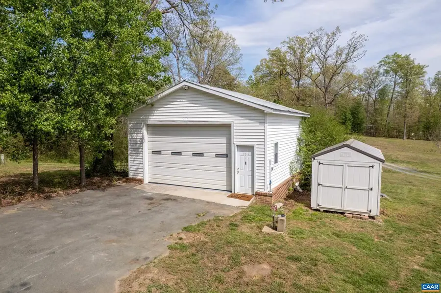 4973 Richmond Rd, Keswick, VA 22947 - #2