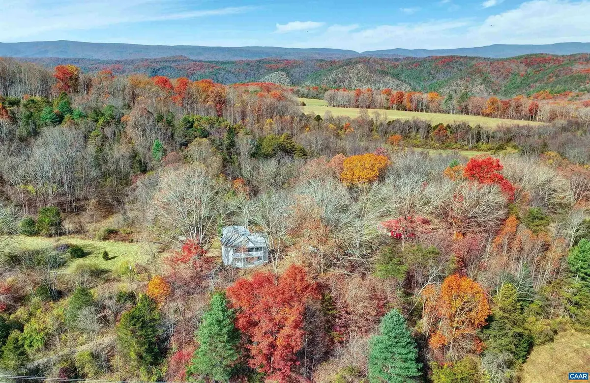 26 Vineyard Dr, Millboro, VA 24460 - #1