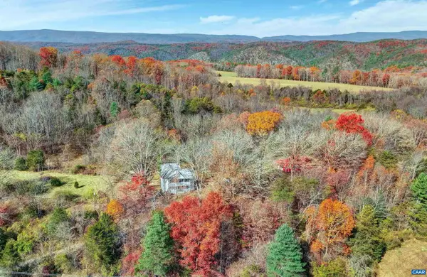 26 Vineyard Dr, MILLBORO, VA 24460