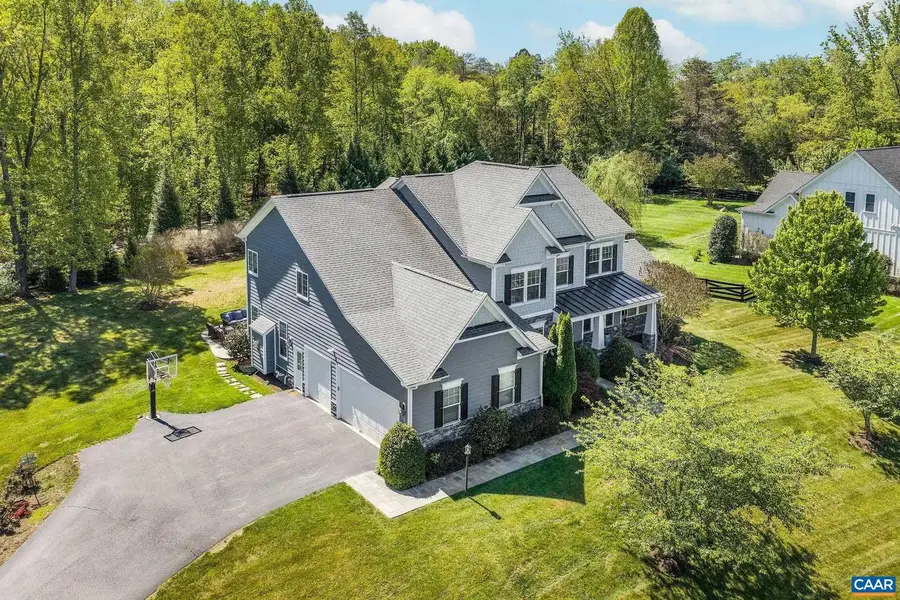 1630 Victor Pl, Charlottesville, VA 22903 - #2