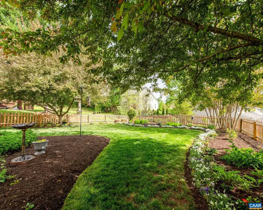 352 Leaping Fox Ct, Charlottesville, VA 22902 - #2
