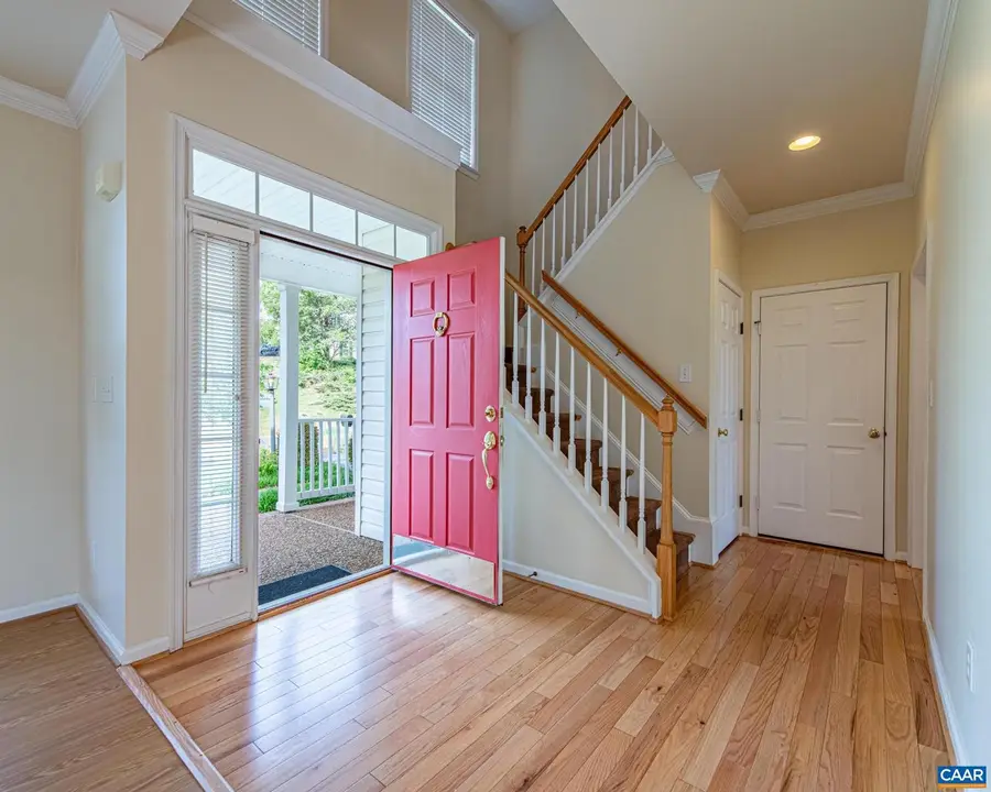 352 Leaping Fox Ct, Charlottesville, VA 22902 - #3