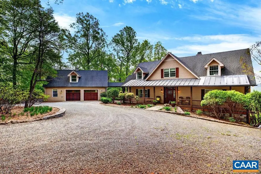 1059 Bryant Mountain Rd, Roseland, VA 22967 - #2