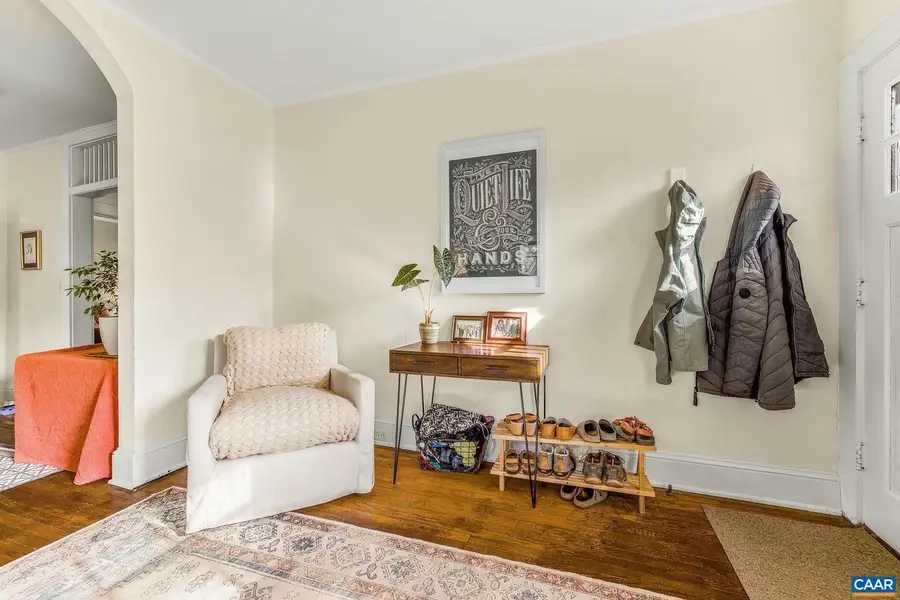 2325 Highland Ave, Charlottesville, VA 22902 - #3