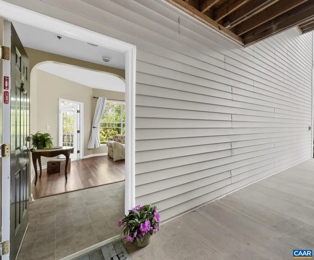 300 Riverbend Dr #1f, Charlottesville, VA 22911 - #1