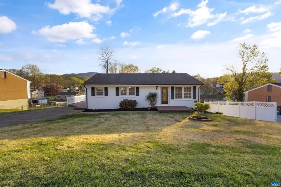 3053 Woodway Dr, Roanoke, VA 24104 - #2