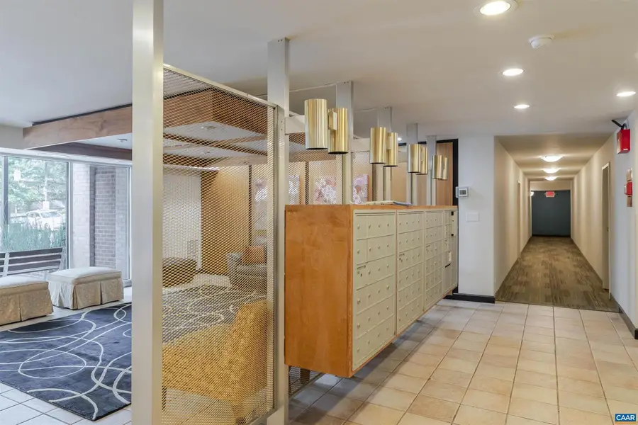 511 N 1st St #613, Charlottesville, VA 22902 - #3