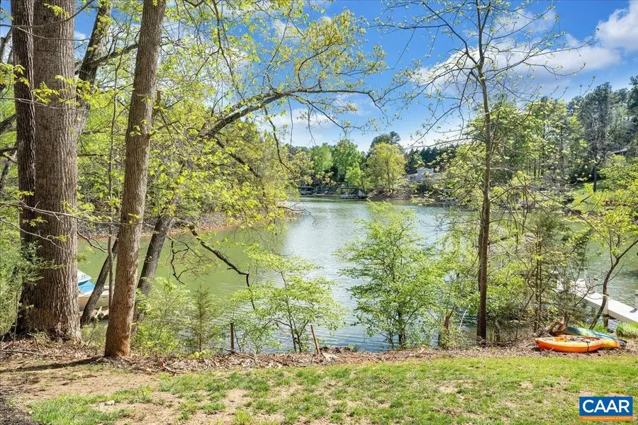 16358 Moneta Rd, Moneta, VA 24121 - #2