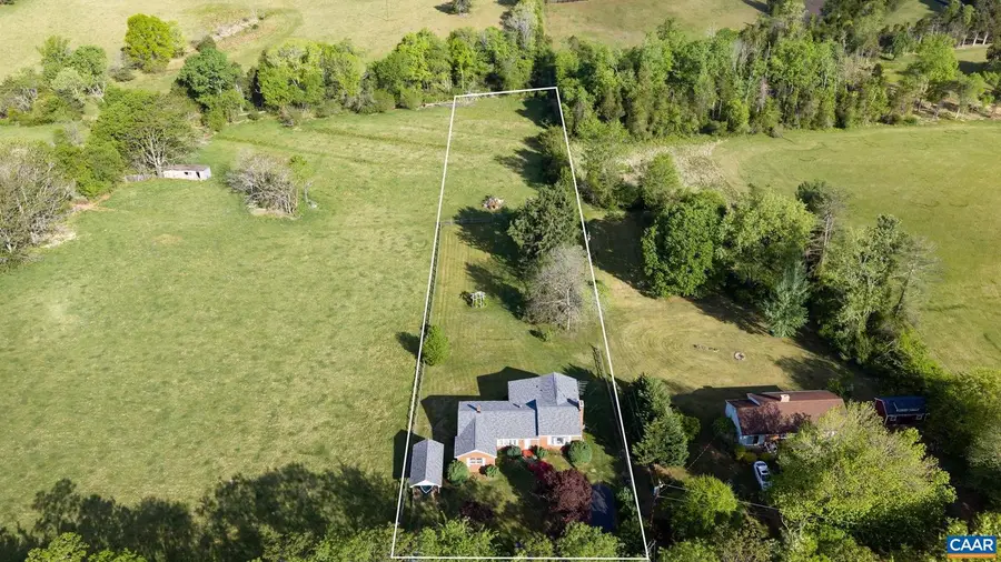 18188 Lovers Ln, Gordonsville, VA 22942 - #2