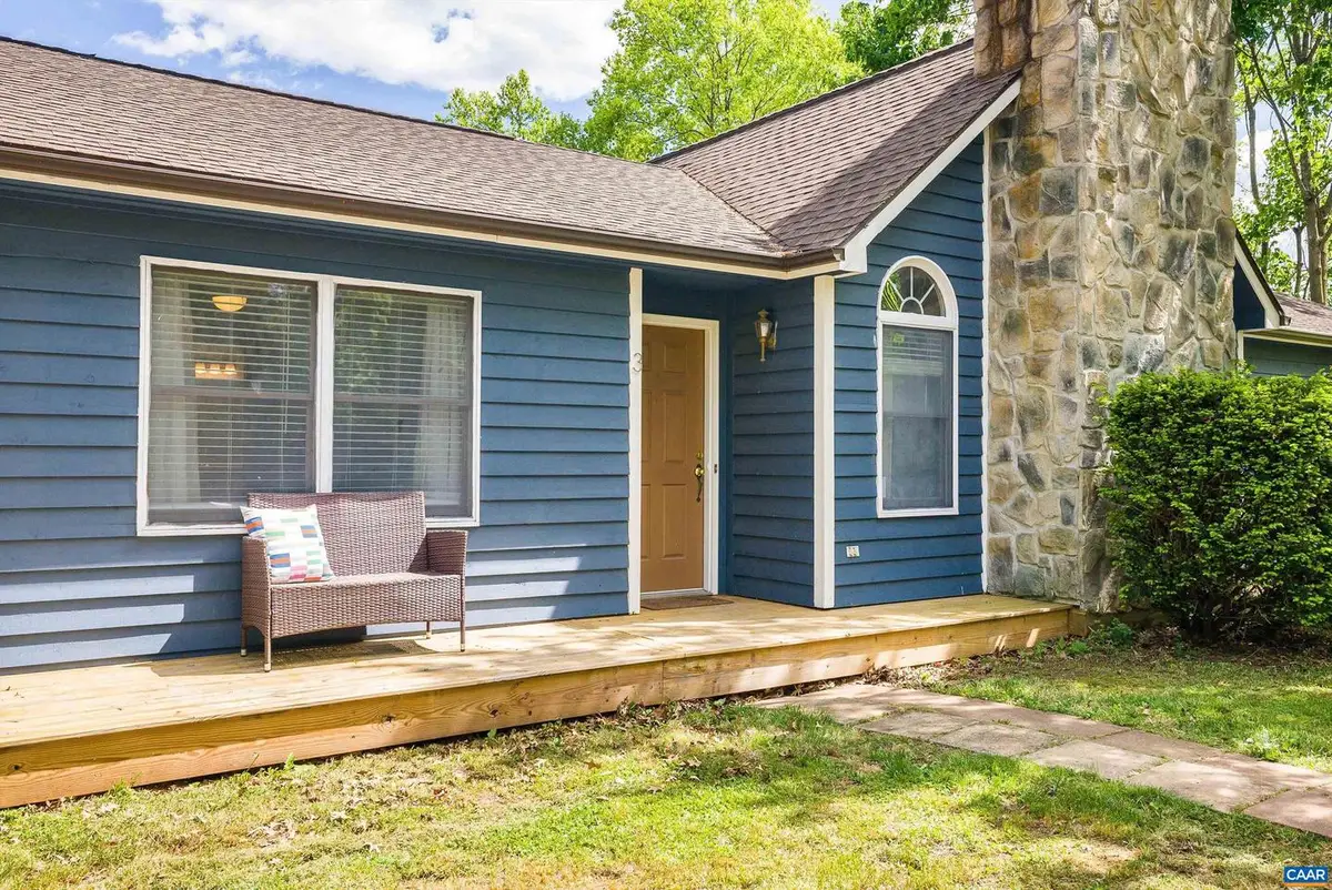3 Cheyenne Ln, Staunton, VA 24401 - #1