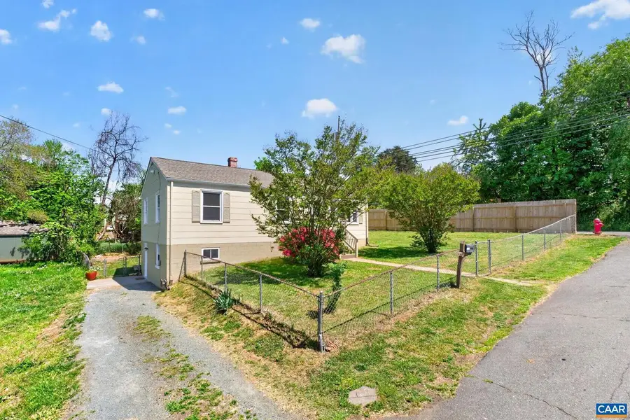 511 Stonehenge Ave, Charlottesville, VA 22902 - #3