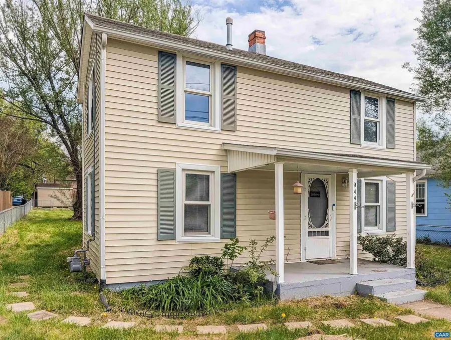 944 N Forest Ave, Waynesboro, VA 22980 - #2