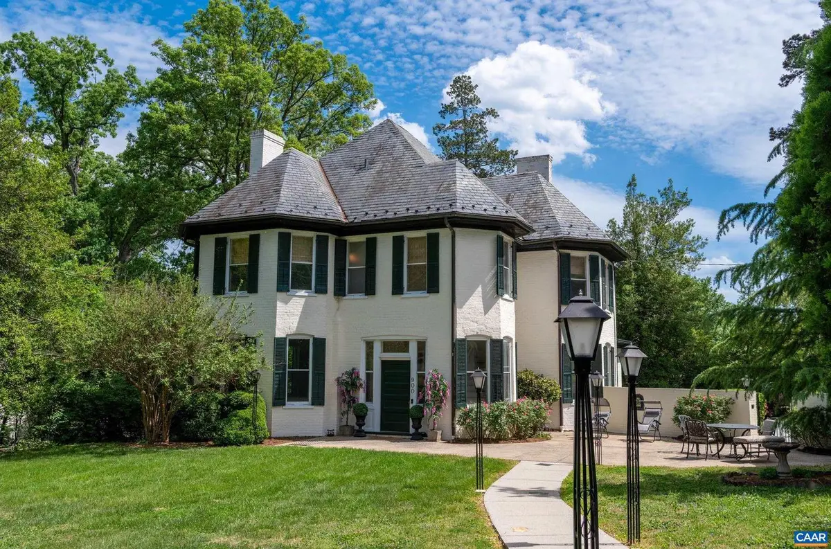 900 Rugby Rd, Charlottesville, VA 22903 - #1