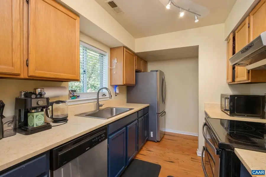 1256 Maple View Dr, Charlottesville, VA 22902 - #3