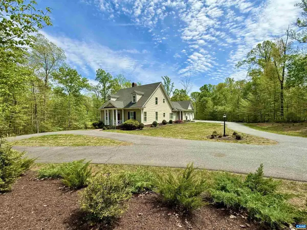 1025 E Pelham Dr, KESWICK, VA 22947