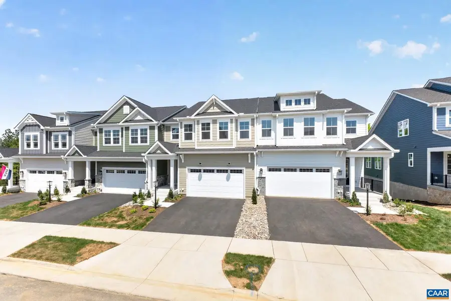 1390 Marcella St, Charlottesville, VA 22911 - #3